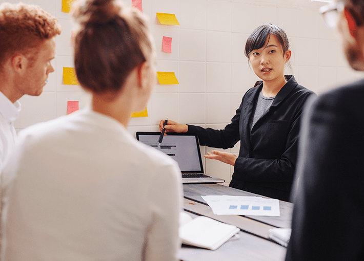 How-marketers-can-use-data-throughout-the-customer-journey-Thumbnail